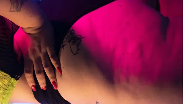 Red Light Therapy for Cellulite | Does It Help & How It Works